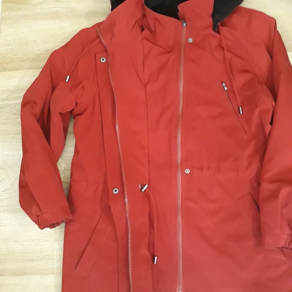 Nautica Women's Red Hooded Winter Jacket - Size Medium Fleece Lined Jacket - Picture 8 of 11